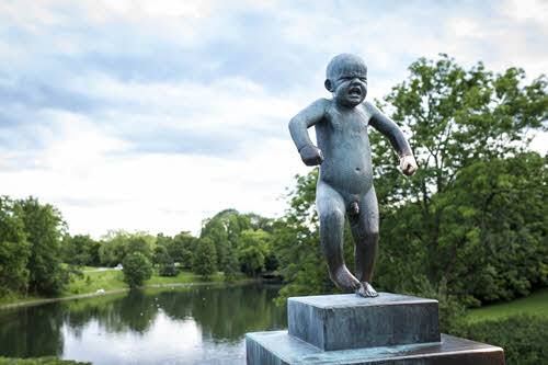 Angry boy Vigeland Sculpture Park by Thomas Johannessen, Visit Oslo