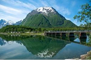 Beautiful Rauma valley by Oyvind Heen, Visit Norway