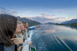 Enjoying the view by Trym Ivar Bergsmo, Hurtigruten