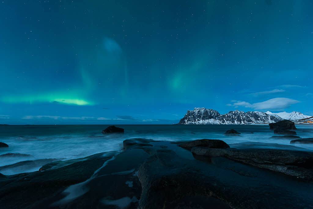 norwegian fjord cruise northern lights