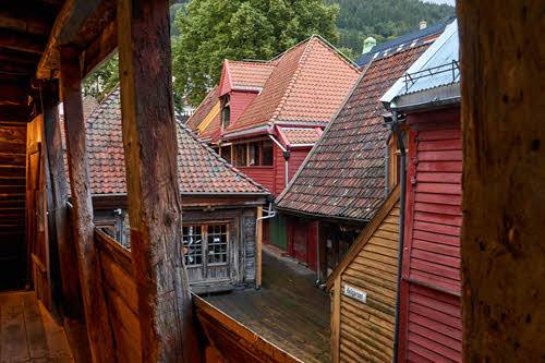 Wooden houses in the Bryggen area by Pixabay
