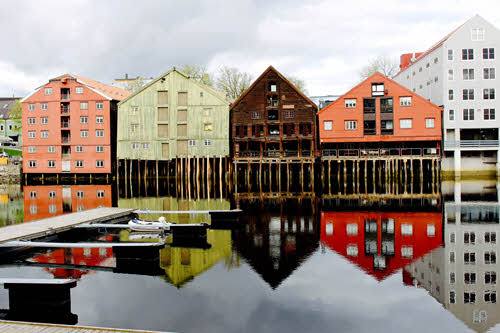 Colorful Trondheim by Ralf Geppert, Hutigruten