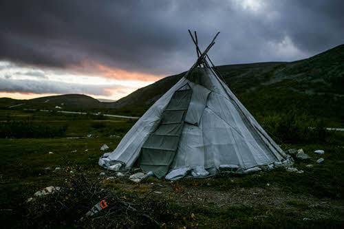 Traditional Sami tent by Christian Roth Christensen, Visit Norway