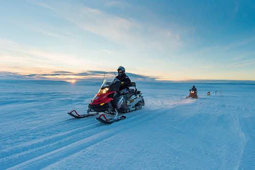 Snowmobile trip by Orjan Bertelsen, Hurtigruten