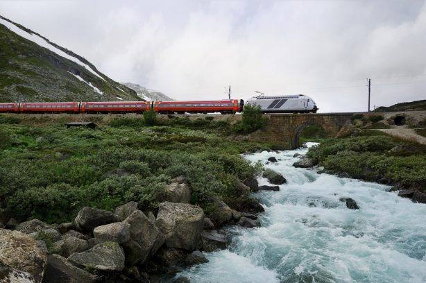 Bergen Railway by Oivind Haug, NSB