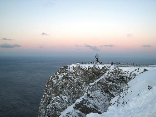 North Cape cliff Norway. Photo by Beate Juliussen, Nordnorsk Reiseliv