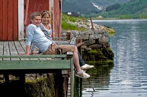 Happy clients on the shores of Sognefjord by CH, Visit Norway