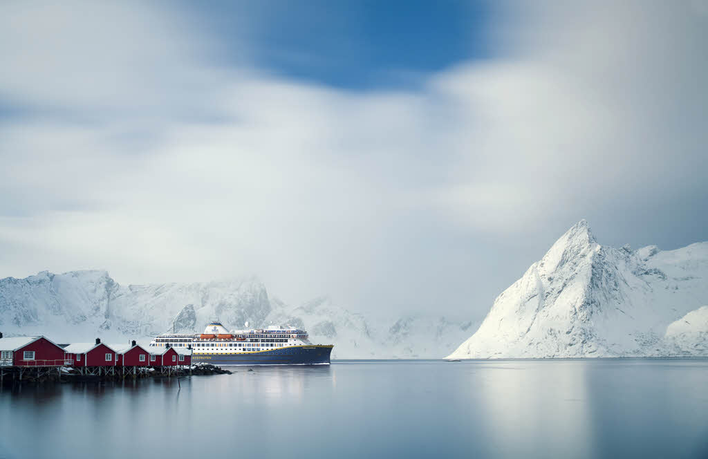 Christmas cruises in Norway by Havila Voyages